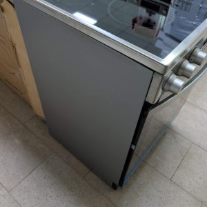 Indesit IS67V8CHXE – Kerámialapos tűzhely